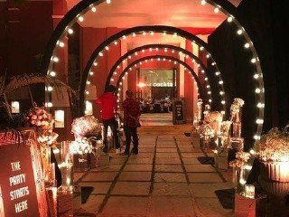 Illuminated Arch Tunnel - Chana Jor Garam Artist Booking India